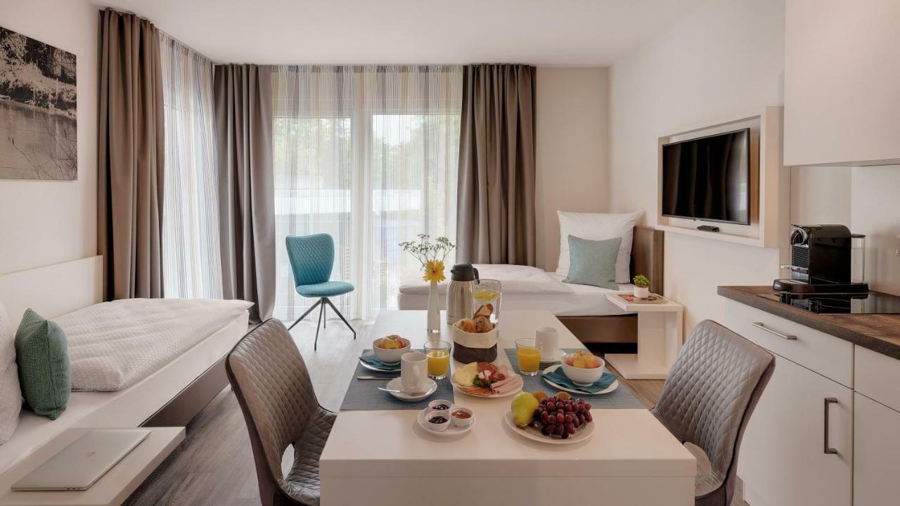 Amper Art Boardinghouse Aparthotel Furstenfeldbruck Bagian luar foto